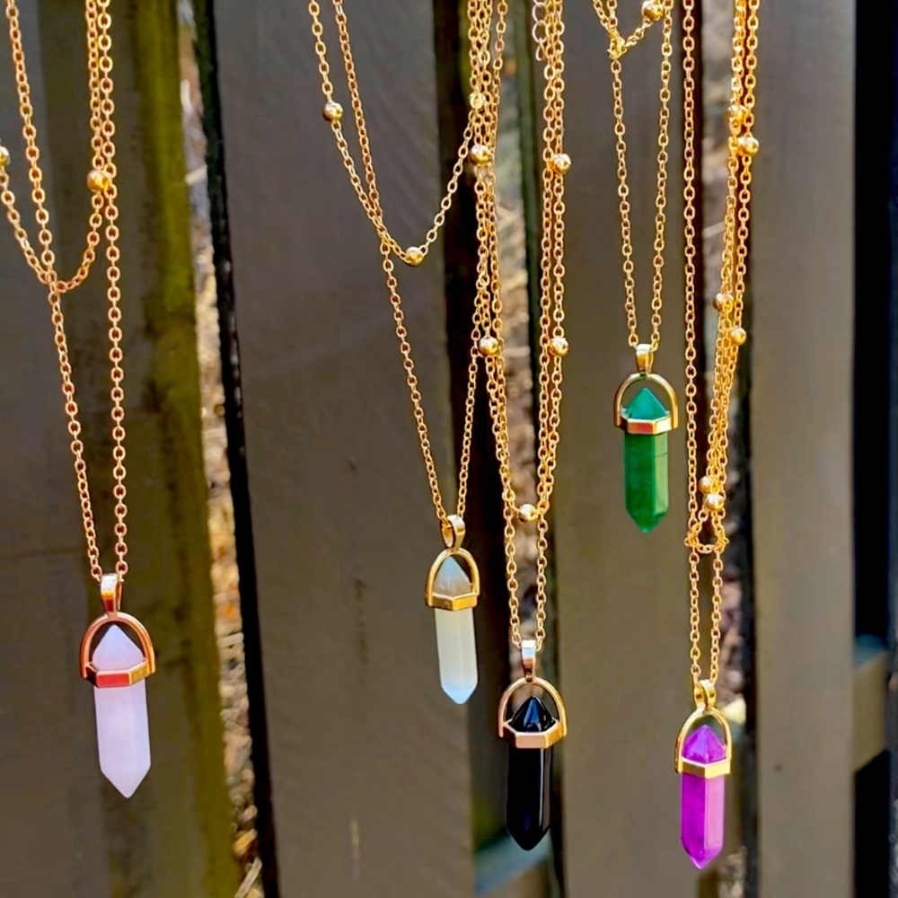 Hexagonal Quartz Crystal necklace. Comment color